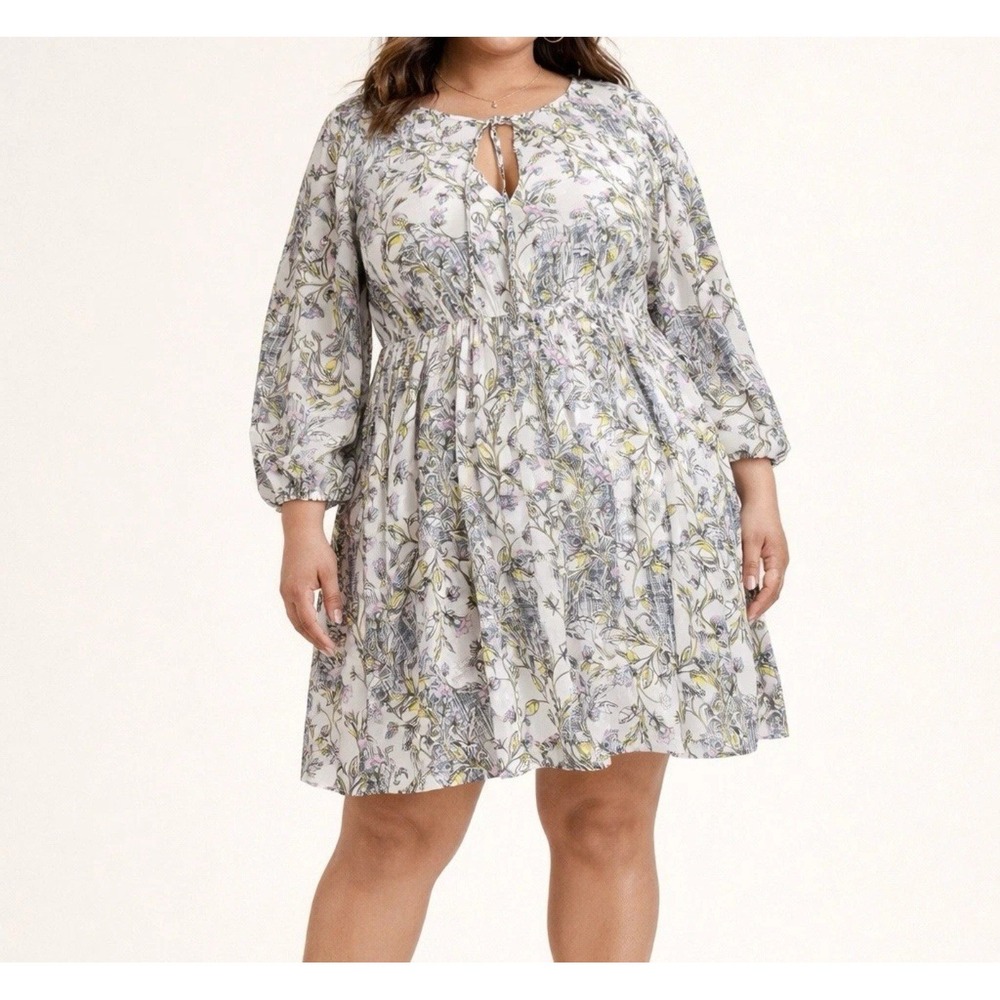 Torrid | Mini Clip Dot Front Keyhole Dress Pristine‎ Floral | Size 2.E41